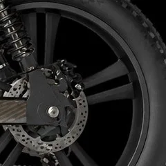 Rear hub motor and hydraulic disc
