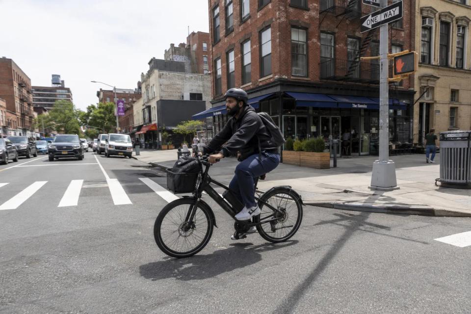 NYC Commercial Delivery E-Bikes: UL 2849 Compliance, Heavy Cargo & Fleet Specifications